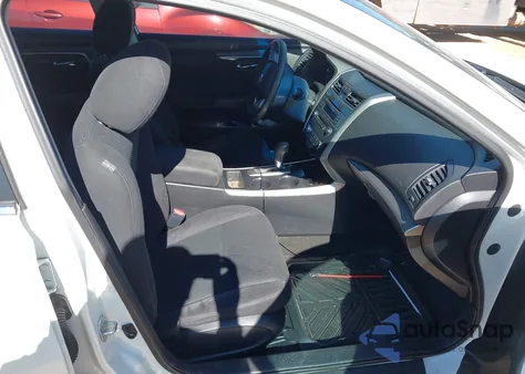 2014 Nissan Altima 2.5 S from USA, damaged, VIN 1N4AL3AP5EN356369